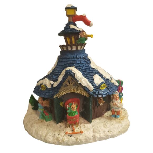 Vintage 1995 Santa's Town at the North Pole Reindeer Barn ST02 Christmas Decor - Picture 1 of 9